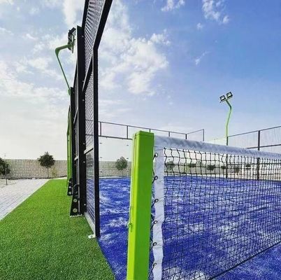 Color personalizable Césped artificial Pádel Pistas de tenis de césped con líneas y estándares visibles