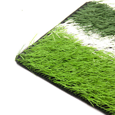 Césped artificial duradero para campos de fútbol, resistente a los rayos UV de alta densidad, ideal para campos de entrenamiento y partidos.